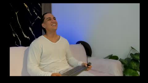 Snapshot of mr_maximo chatting on 1, 5, 2026 mr_maximo online show from 1, 5, 2026