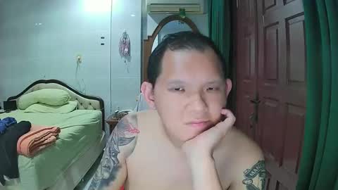 Snapshot of mr_thick89 chatting on 30, 10, 2025 mr_thick89 online show from 30, 10, 2025
