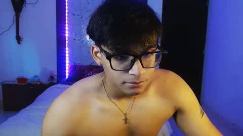 Snapshot of mr_yisuz chatting on 1, 6, 2026 yisuz online show from 1, 6, 2026
