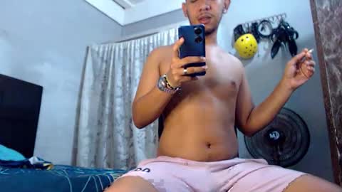 Snapshot of mrchrisdaniel chatting on 18, 5, 2026 Christtofer online show from 18, 5, 2026