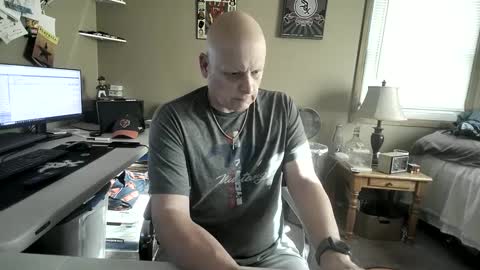 Snapshot of mrclean_55 chatting on 3, 10, 2025 MrClean55 online show from 3, 10, 2025