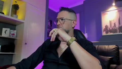 MrFrank. online show from 6, 2, 2026