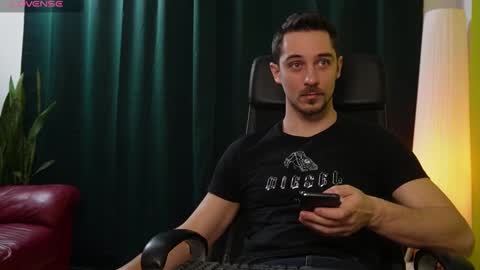 juan luis online show from 15, 2, 2025