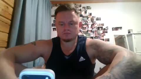 Snapshot of mrhandsome_1 chatting on 22, 2, 2026 mrhandsome_1 online show from 22, 2, 2026