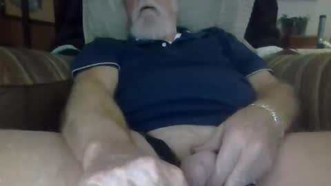 Snapshot of mrhollar chatting on 21, 4, 2026 mrhollar online show from 21, 4, 2026