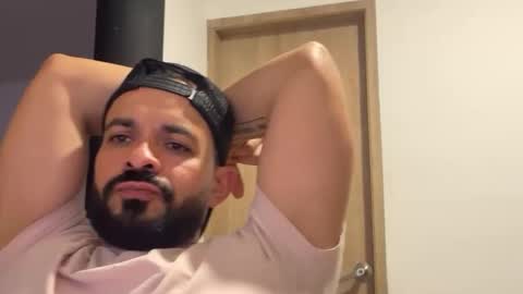 mrlatinwolf online show from 6, 5, 2026