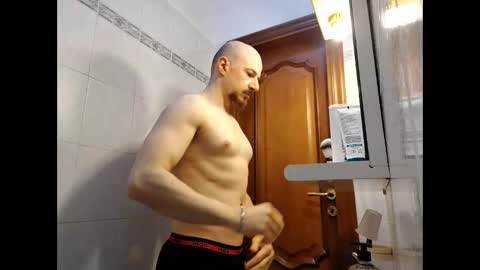 Snapshot of mrman0223 chatting on 3, 5, 2026 Antony online show from 3, 5, 2026