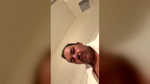 Snapshot of mrmex87 chatting on 18, 6, 2026 mrmex87 online show from 18, 6, 2026