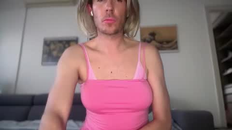 Snapshot of mrmooser42 chatting on 26, 2, 2026 TaleOfLaura online show from 26, 2, 2026