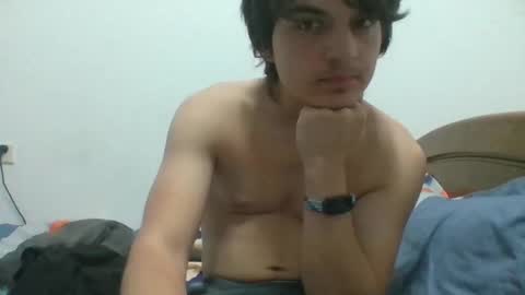 Snapshot of mrpine504 chatting on 8, 2, 2026 mrpine504 online show from 8, 2, 2026