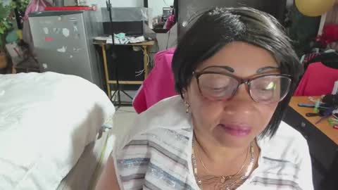 mrs_mommy online show from 27, 11, 2025