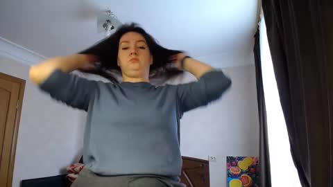 mrs_smith__ online show from 22, 4, 2026
