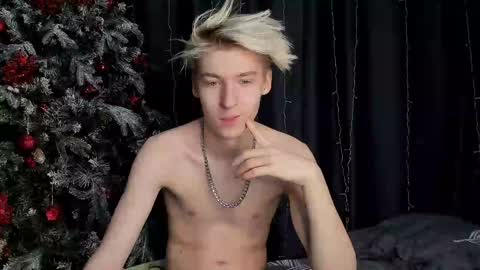 Snapshot of mrsexycum4u chatting on 24, 1, 2025 Adam online show from 24, 1, 2025