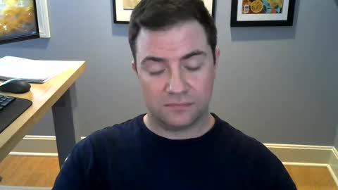 Snapshot of mrsleepyface1 chatting on 8, 6, 2026 mrsleepyface1 online show from 8, 6, 2026