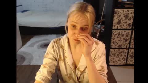 Sasha online show from 9, 3, 2025