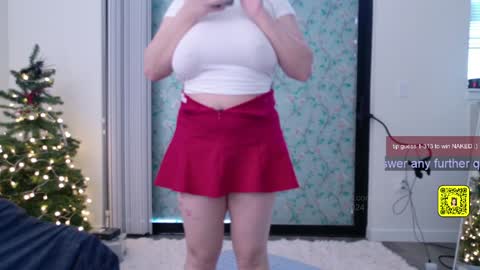 R o r i  SnapChat heyroriv2 wednesday - sunday Noon oclock mountain - 5pm mountain online show from 21, 12, 2024