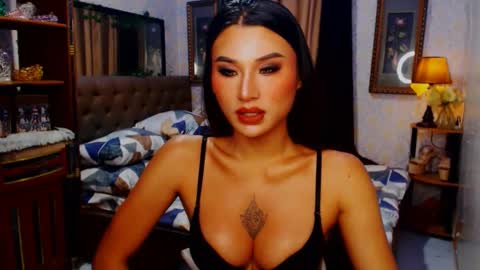 Thea online show from 4, 3, 2025