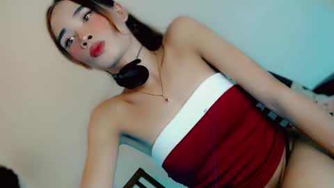 Snapshot of mscherry_ chatting on 13, 5, 2026 mscherry_ online show from 13, 5, 2026