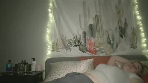 msclairewhatever online show from 5, 12, 2025