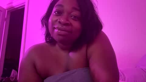 Snapshot of msmimi04 chatting on 12, 10, 2025 msmimi04 online show from 12, 10, 2025