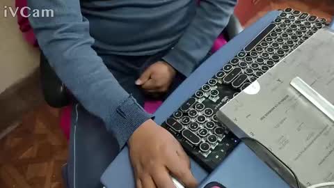 Snapshot of muchachosam chatting on 9, 3, 2025 zenon online show from 9, 3, 2025