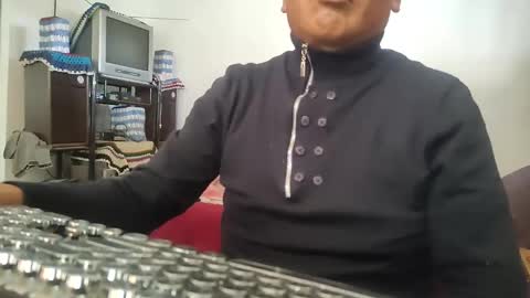 Snapshot of muchachosam chatting on 26, 10, 2025 zenon online show from 26, 10, 2025