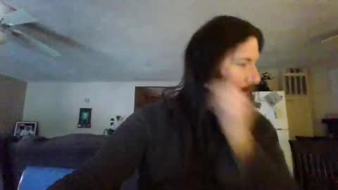 Snapshot of mudge chatting on 31, 1, 2025 Mudge online show from 31, 1, 2025