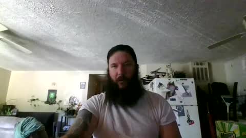 Snapshot of mudge chatting on 14, 7, 2026 Mudge online show from 14, 7, 2026