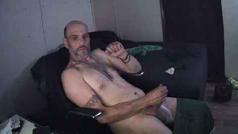 Snapshot of muffdiver718 chatting on 27, 6, 2026 Muffdiver online show from 27, 6, 2026