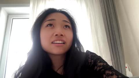 Mia online show from 25, 3, 2026