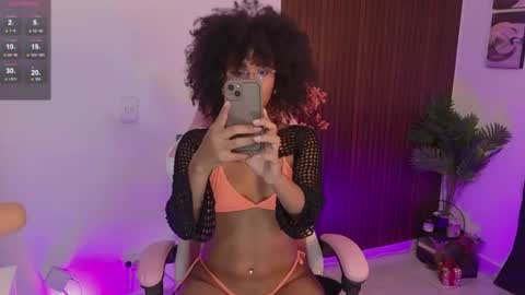 Snapshot of mulata_ch chatting on 7, 7, 2026 HEY GUYS IF YOU LIKE SEXY SHOW YOU ARE IN THE CORRECT PLACE CU WENESDAY PVT OPEN TRANSMISSION TIME 5 PM - 10 PM COLOMBIA online show from 7, 7, 2026