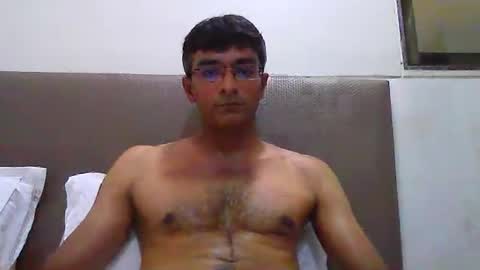 Snapshot of mumbaimonster8inch chatting on 24, 10, 2025 rajesh engineer online show from 24, 10, 2025