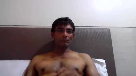 Snapshot of mumbaimonster8inch chatting on 27, 5, 2026 rajesh engineer online show from 27, 5, 2026