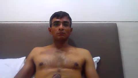 Snapshot of mumbaimonster8inch chatting on 10, 6, 2026 rajesh engineer online show from 10, 6, 2026