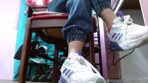 Muriel online show from 3, 3, 2026