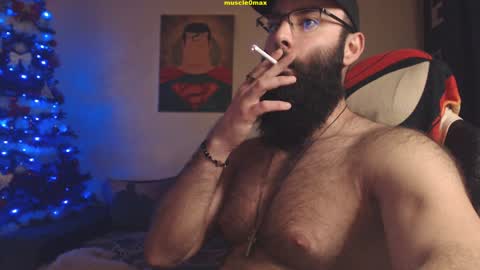 Snapshot of muscle0max chatting on 1, 1, 2025 ofmuscle0max online show from 1, 1, 2025