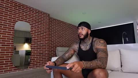 Snapshot of muscle_man19 chatting on 15, 1, 2026 Nick online show from 15, 1, 2026