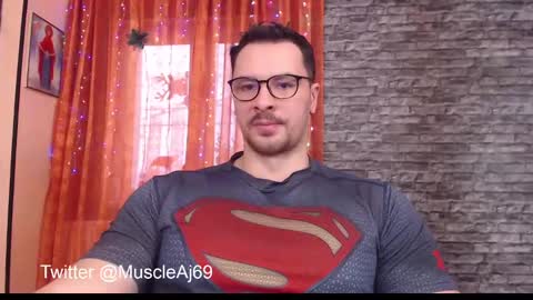 Snapshot of muscleaj69 chatting on 5, 1, 2025 AJ online show from 5, 1, 2025