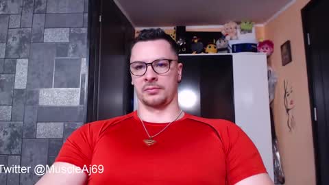 Snapshot of muscleaj69 chatting on 8, 3, 2025 AJ online show from 8, 3, 2025