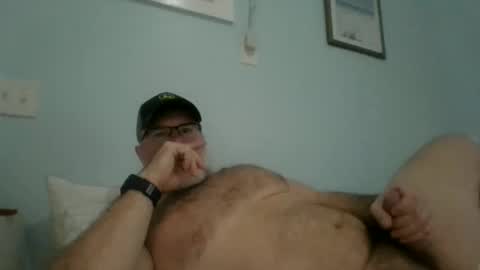 Snapshot of musclemeat41 chatting on 22, 2, 2026 musclemeat41 online show from 22, 2, 2026