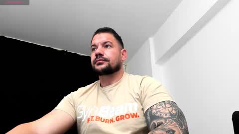 MuscleMonster31 online show from 3, 11, 2025