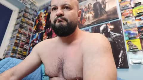 Snapshot of muscular_bear chatting on 31, 3, 2026 Chris online show from 31, 3, 2026