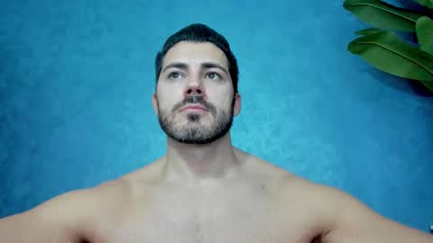 muscularmaster onlyfans online show from 25, 11, 2025