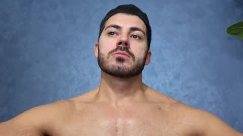 muscularmaster onlyfans online show from 12, 1, 2026