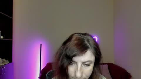 Jenya online show from 1, 3, 2025