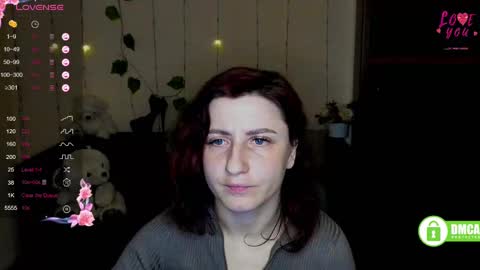 Snapshot of muse_kitty_jenia chatting on 5, 3, 2025 Jenya online show from 5, 3, 2025