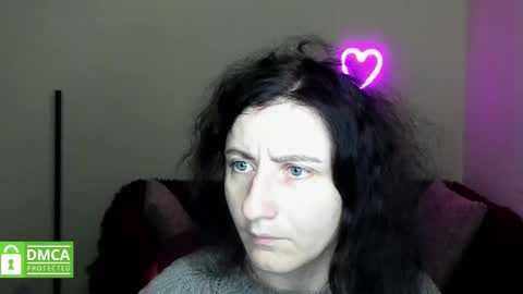 Snapshot of muse_kitty_jenia chatting on 13, 10, 2025 Jenya online show from 13, 10, 2025