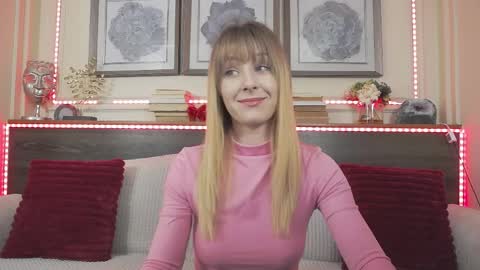 Luna  online show from 29, 3, 2026