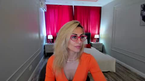Snapshot of museofstage chatting on 21, 6, 2026 Diana online show from 21, 6, 2026