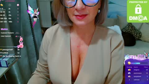 Snapshot of music_fairy chatting on 27, 12, 2024 Lana online show from 27, 12, 2024